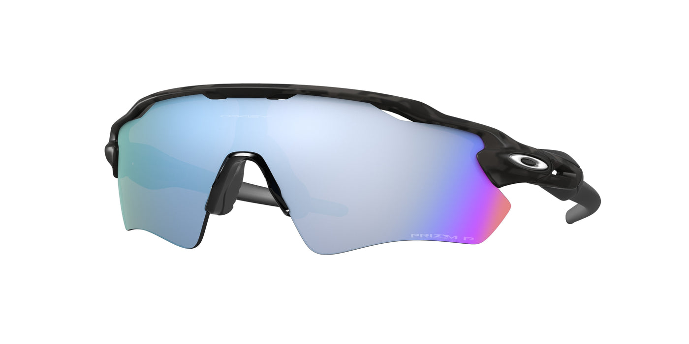 солнцезащитные очки Oakley OO9208 C0 38 13