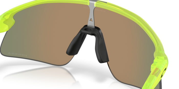 Gafas de Sol Oakley Stunt Devil OO9517 03 39 13 — vista 4