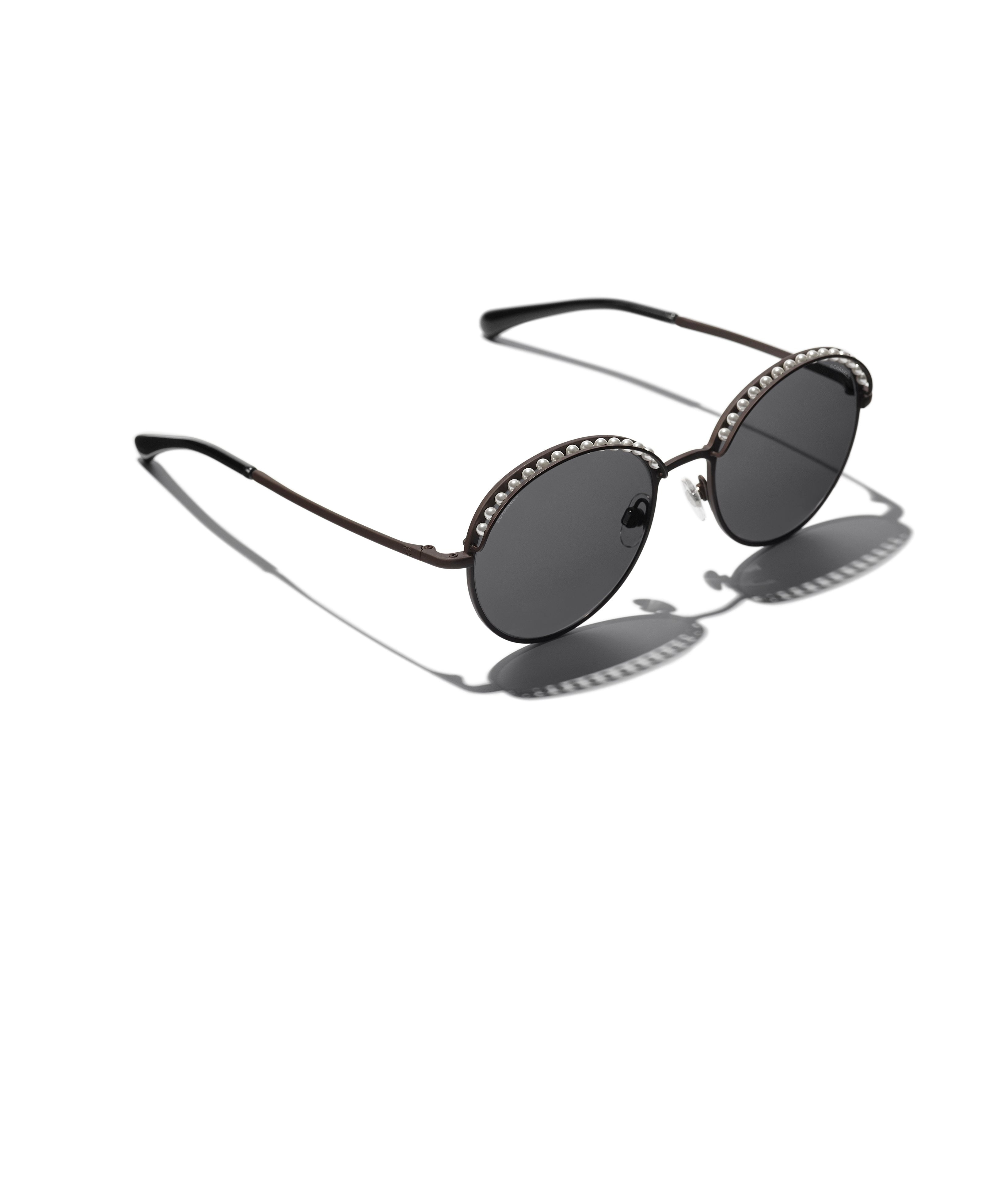 CHANEL 4247H C112/87 52/17 - official view 4