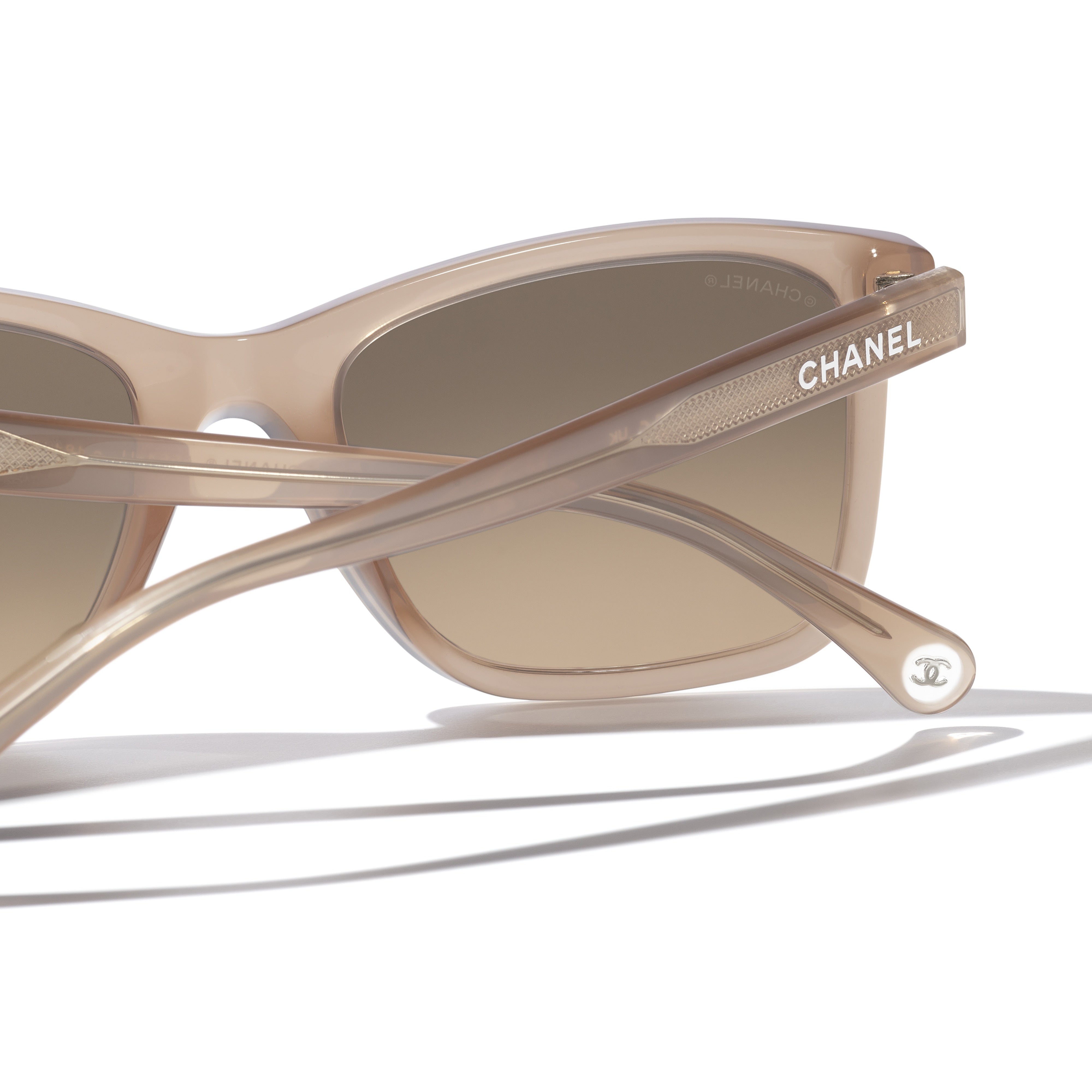 Gafas de Sol CHANEL 5551U 1812/43 - Vista 4