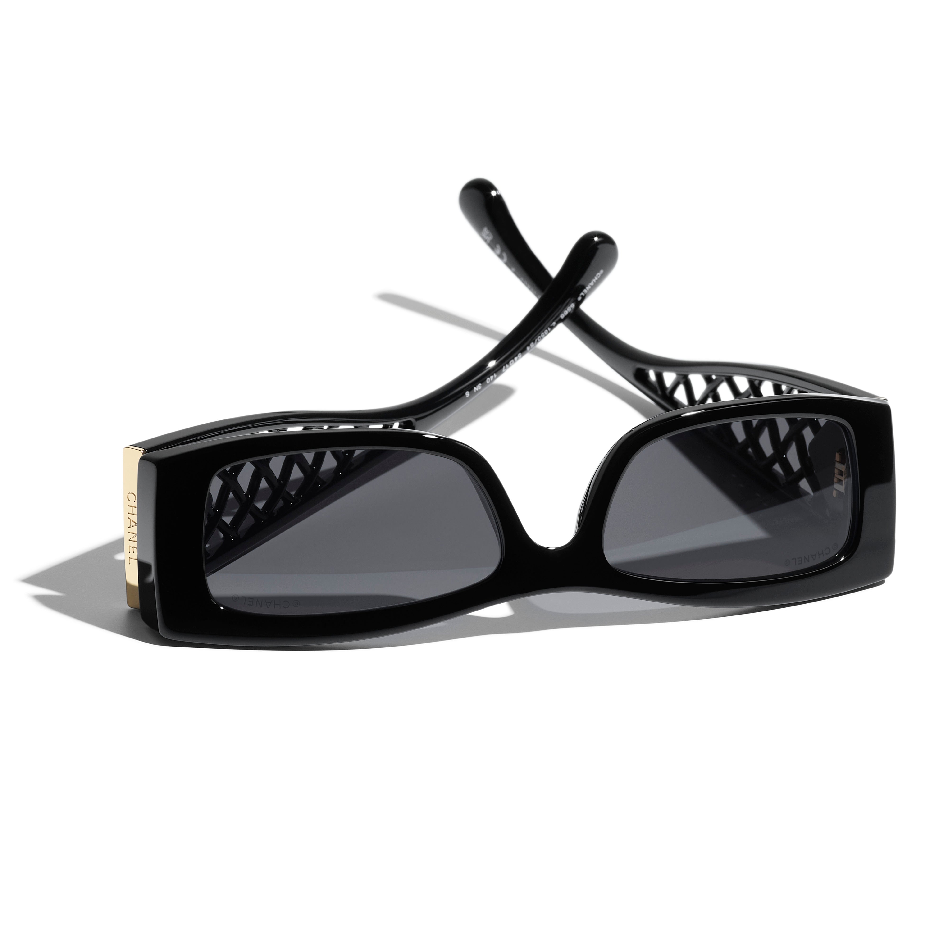 Sunglasses CHANEL 5566 1850/S4 54 17