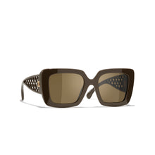 Sunglasses CHANEL 5567 1847/73 52 20