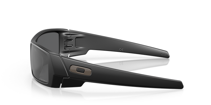 Sunglasses Oakley Gascan OO9014 43 60 15 — Image 3