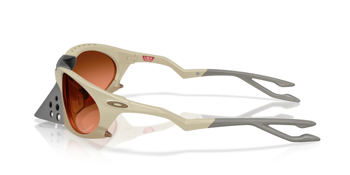 Sunglasses Oakley PLANTARIS OO9437 02 63 19 — Image 3