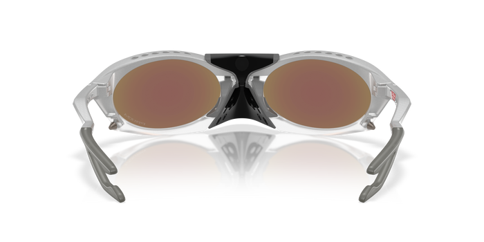 Sunglasses Oakley PLANTARIS OO9437 13 63 19 — Image 4
