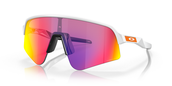 Gafas de Sol Oakley SUTRO LITE SWEEP OO9465 16 39 139 — vista tres cuartos