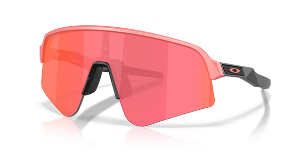 Gafas de Sol Oakley SUTRO LITE SWEEP OO9465 38 39 139 — vista tres cuartos