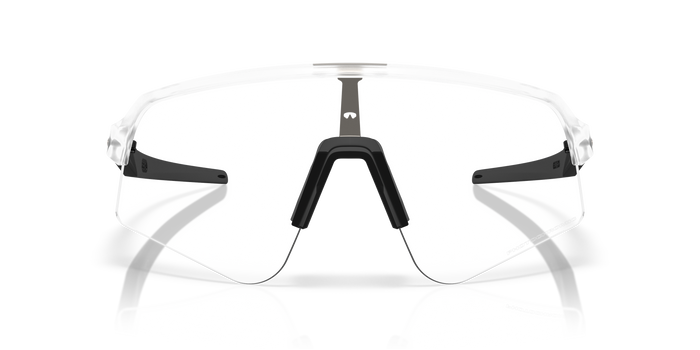 Sunglasses Oakley SUTRO LITE SWEEP OO9465 39 39 139 — Image 2