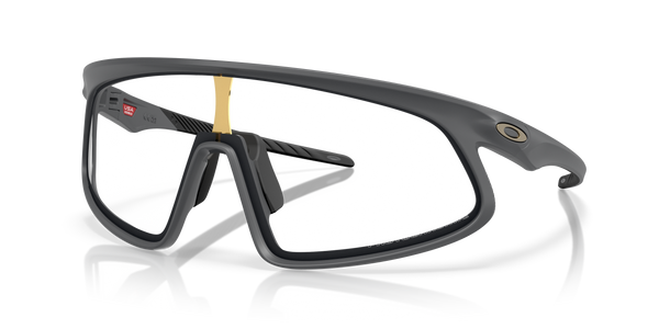 Gafas de Sol Oakley RSLV OO9484D 06 49 149 — vista tres cuartos