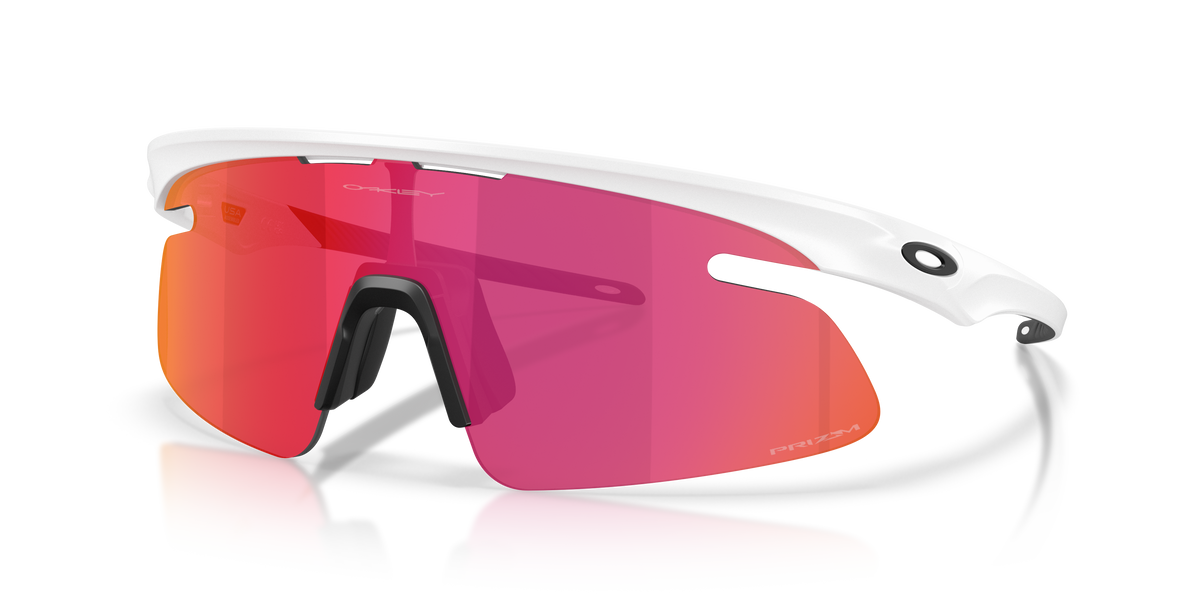 Oakley OO9527D 05 50 150 太阳镜