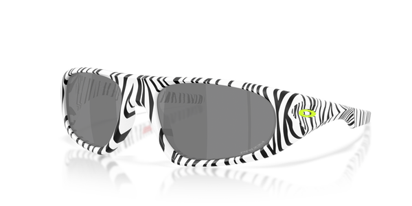 Gafas de Sol Oakley Neoforma OO9528 04 60 18 — vista tres cuartos