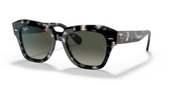Солнцезащитные очки Ray-Ban STATE STREET RB2186 133371 49 20