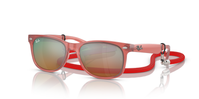 Ray-Ban JUNIOR NEW WAYFARER RJ9052S 7145A8 47 15 太阳镜