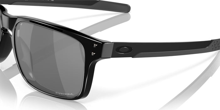 Солнцезащитные очки Oakley Holbrook Mix OO9384 06 57 17 — vista 5