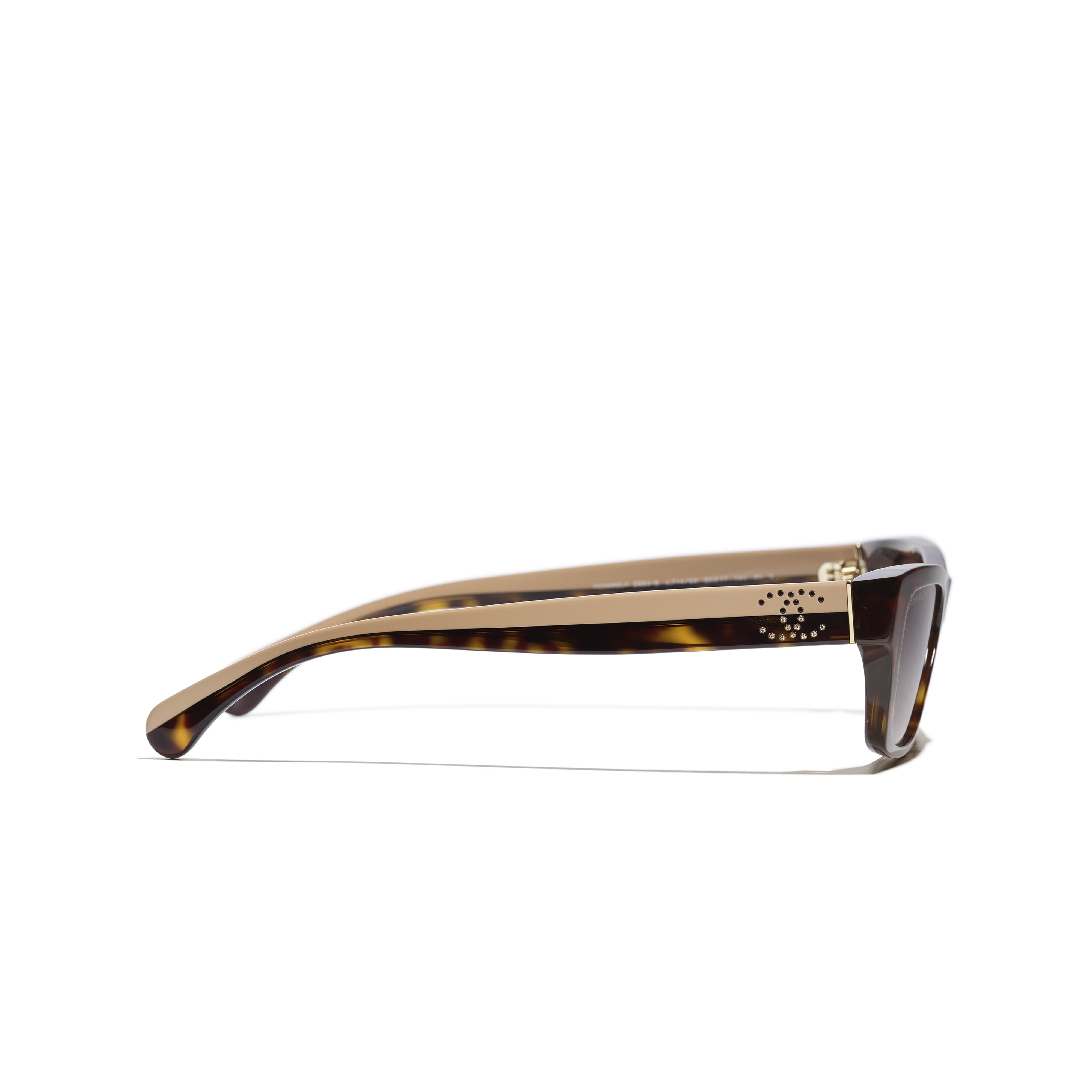 Sunglasses CHANEL 5564B C714/S5 55 17 140 | OpticalH