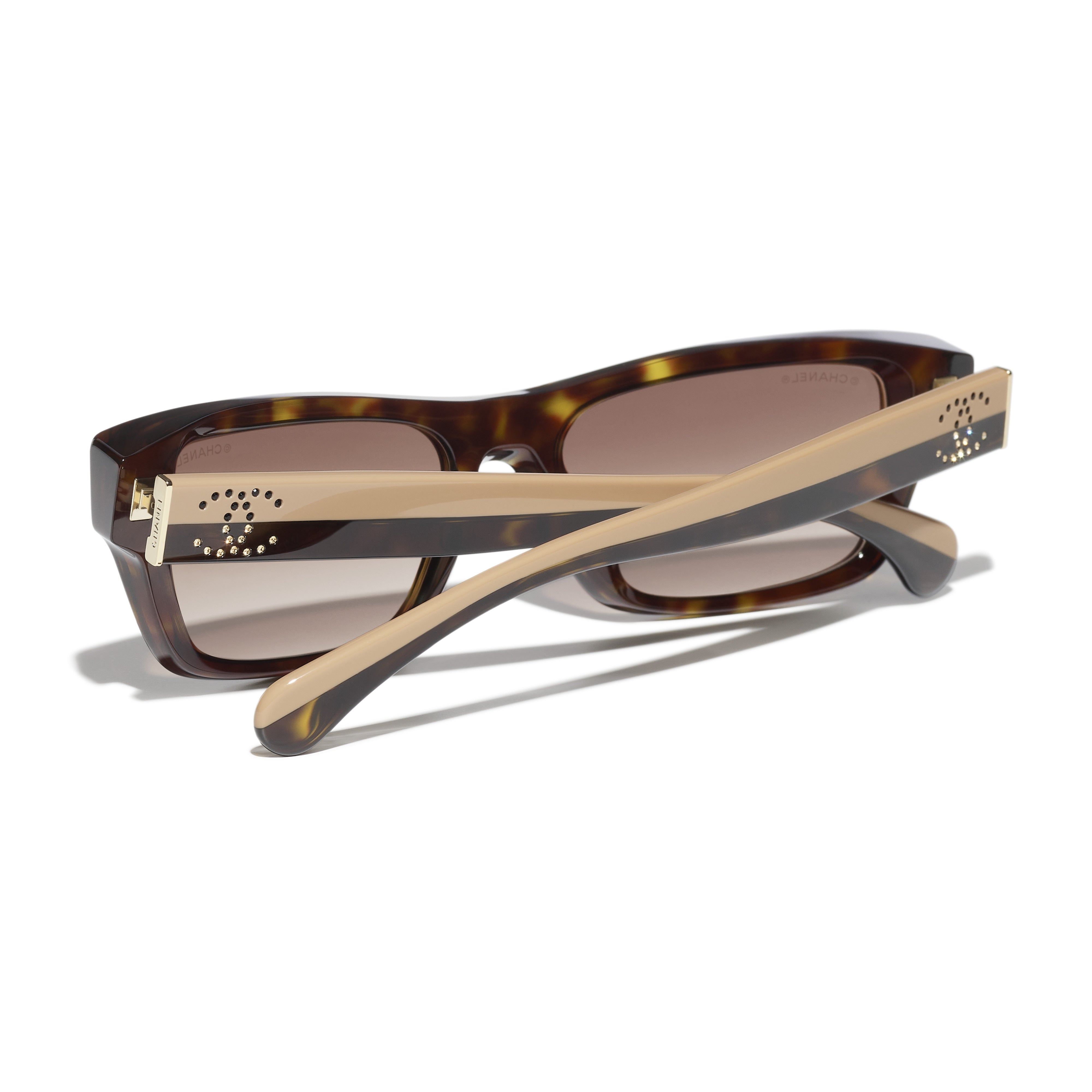 Sunglasses CHANEL 5564B C714/S5 55 17 140 - OpticalH