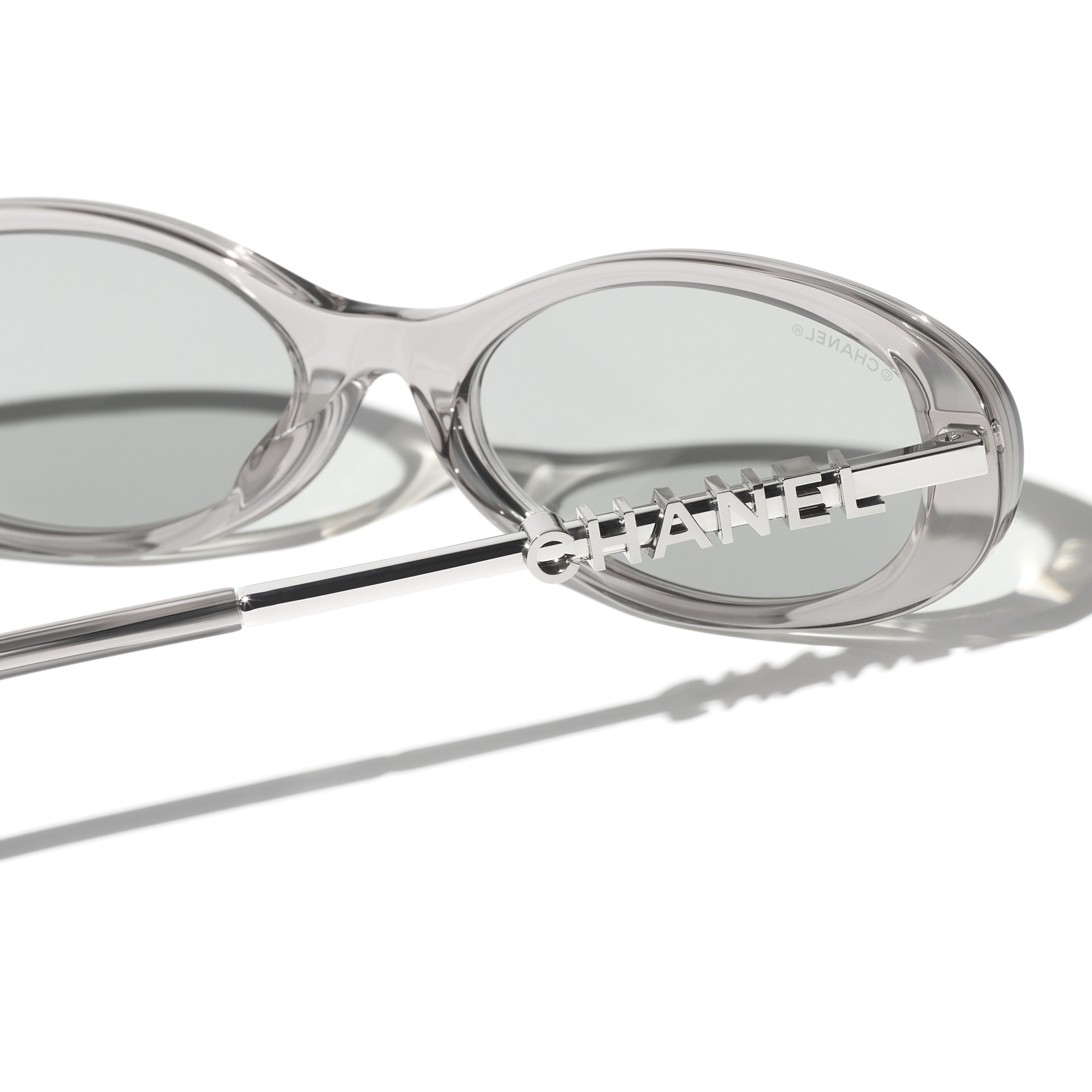 Sunglasses CHANEL 5565 1836/87 54 17 140 - OpticalH
