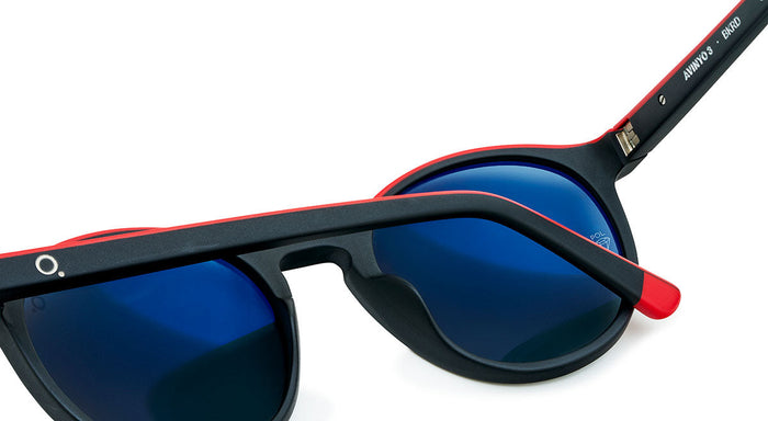 Gafas de Sol Etnia AVINYO 3 SUN - BK/RD — vista 3