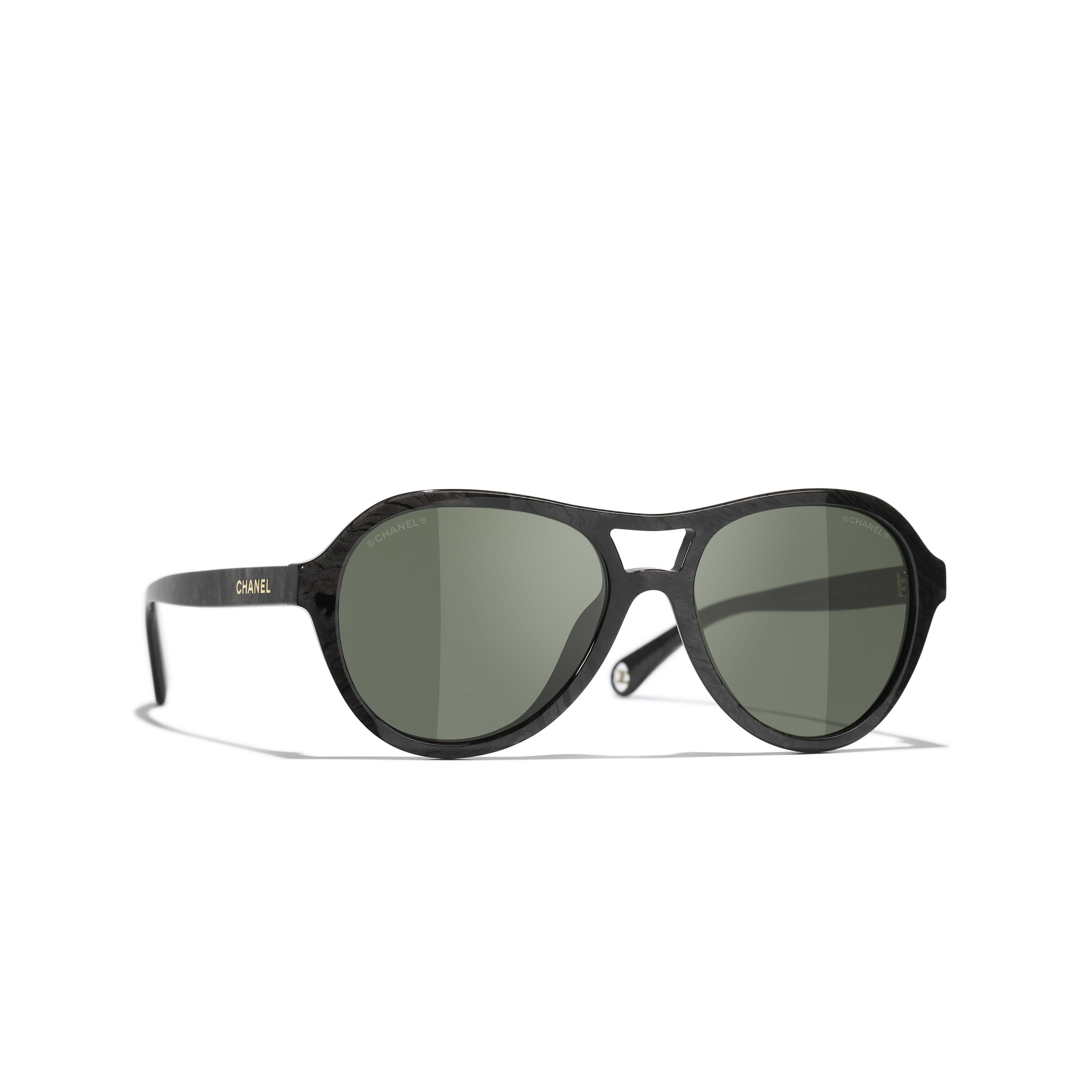 Sunglasses CHANEL 5552U 1810/B1 | OpticalH