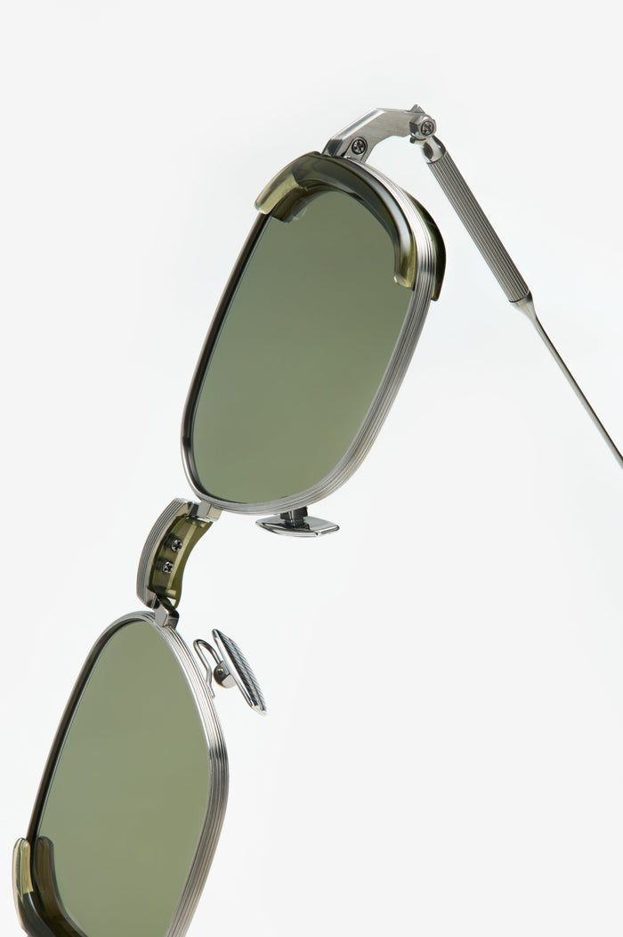 Gafas de Sol Akoni Eclipse AKS513 C 49 20 — vista 4