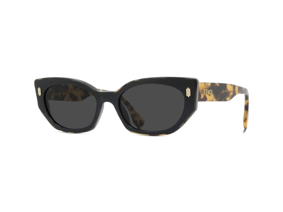 Fendi FE40018I 01A Sonnenbrille