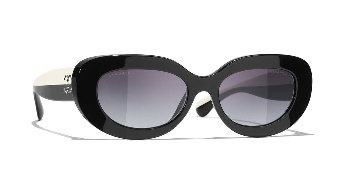 Sunglasses CHANEL 5562B C501/S6 53 17 140 | OpticalH